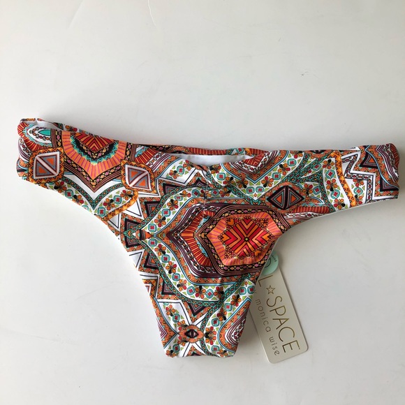 L*Space Monique Reversible Bitsy Bikini Bottom NWT - Picture 6 of 8
